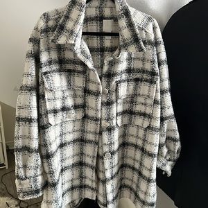 Women’s Sherpa Shacket